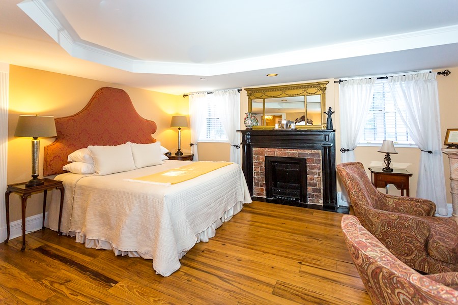 The Emma Kelly Room | Kehoe House Savannah